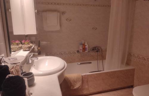 Anastasia's Cozy Retreat - Foto 19