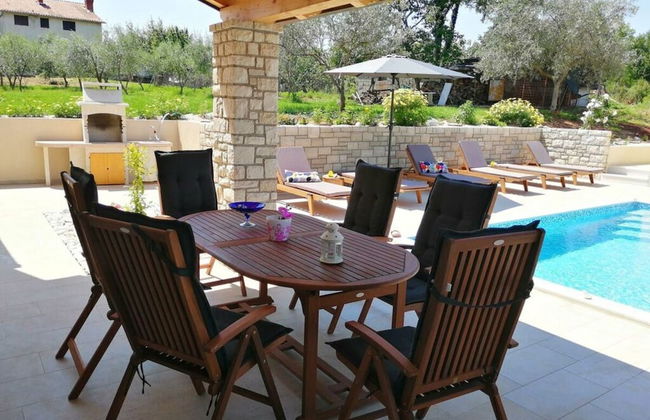 Villa Stella Comfortable Holiday Residence - Photo 32