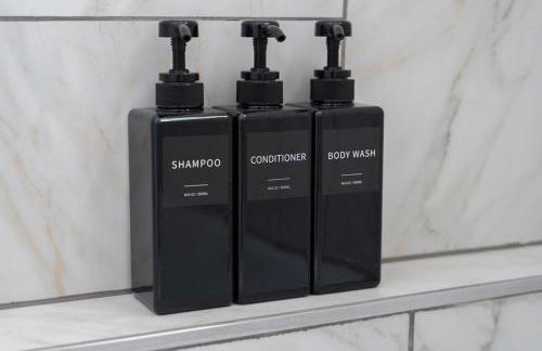 Luxury 5BR Cincinnati, Sleeps 12, Crib, Home Gym, Fenced Backyard - Foto 60