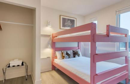 36 Guests on Music Row Bachelorette Suites Glam Room 5 Minutes to Downtown - Foto 32