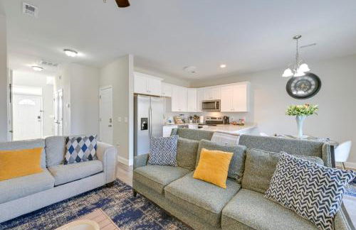 5 Mi to Charlotte Motor Speedway Cozy Townhome - Foto 6