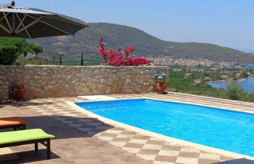 Luxury Villa with Pool overlooking a Majestic View - Foto 28