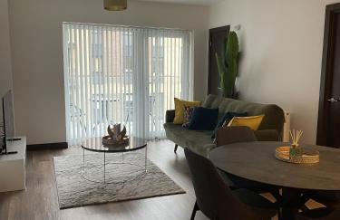 The Melodies with Free Parking , Harlow - Foto 13