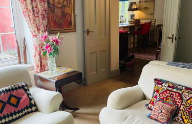 Storm Cottage - Photo 6