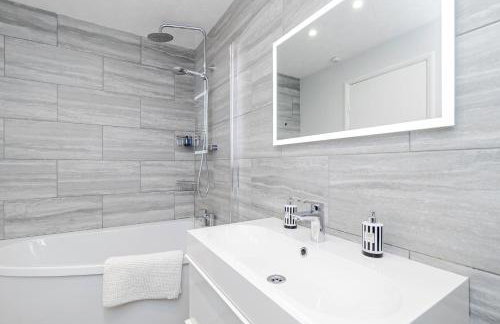 Lovely flat with Wi-Fi and free parking - Foto 2