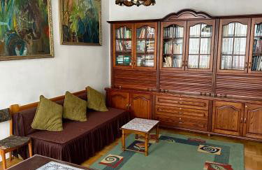 Perfect Remote-Workplace in Sunny Apartment - Foto 3