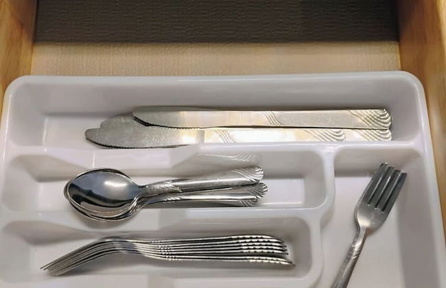 Spacious 3BR Detroit Apt Sleeps 7 + Wifi - Foto 22