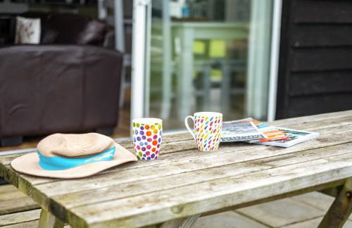 Dolphin Lodge - Photo 21