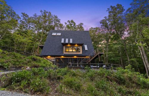 Secluded Luxe A Frame Lodge~ Hot Tub~ Fire Pit - Foto 52