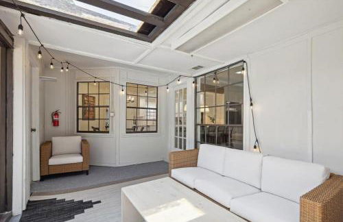 Allen Abode - 4 Bedrm Pool Fire Pit Charm - Photo 33