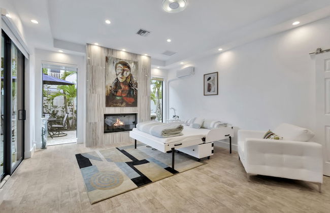 Lynora's Luxe Estate Modern Design - Foto 15