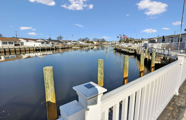 Waterfront Beach House - Photo 29