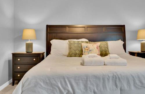 Stunning West Haven Villa with Private Pool Spa and Balcony Near Disney - Foto 53