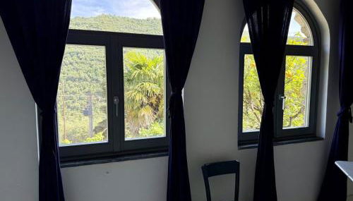 HOST4U - A Beautiful Gardened Maria's House - Foto 5