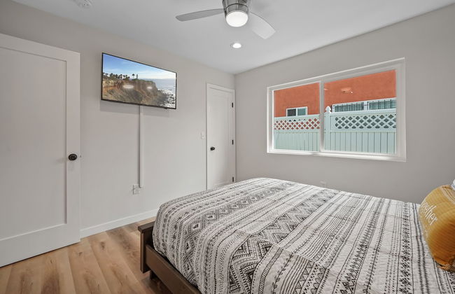 Completely Renovated Oasis on the Hill - Foto 2