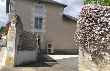 Le Tilleul 9 personnes 5 Chambres 6 lits 15 min du Futuroscope - Foto 22