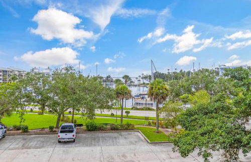 Haven Harbor Getaway - Foto 26