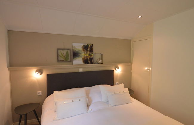 Romantic Forest Retreat With Sauna - Photo 12