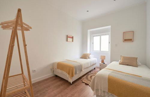 Spacious & Light-Filled 4BR Apartment By TimeColer - Foto 9