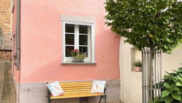 Uriges Ferienhaus in der Altstadt von Saarburg mit Sauna, Kinderspielecke, 1000Mbit Wlan, 1 Minute vom Wasserfall entfernt - Foto 5