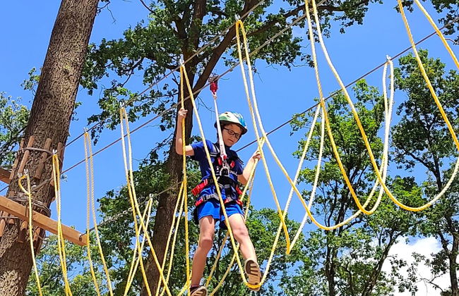 4 bedroom House in Hradec Kralove with garden - Photo 26