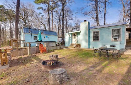 Hot Tub and Boat Ramp! Home on Toledo Bend Reservoir - Photo 2