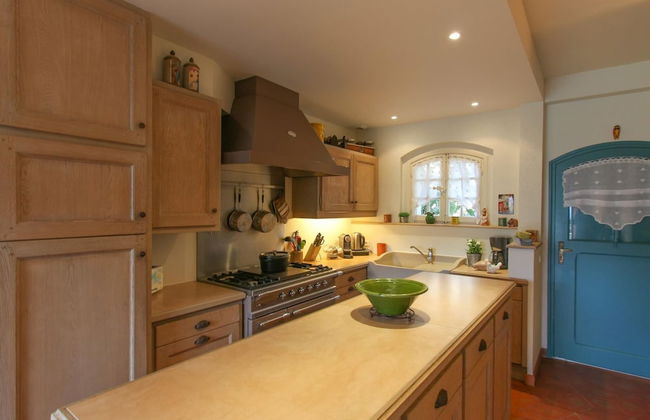 Charming Holiday Home With Terrace - Photo 7