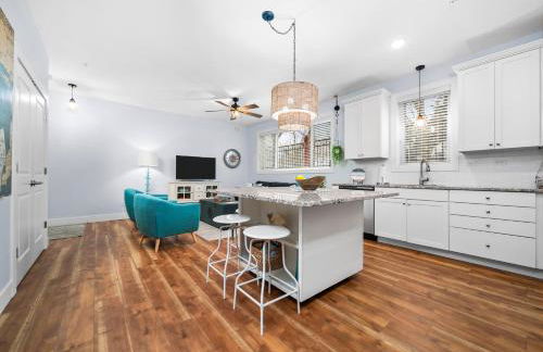 The Heart of TC 2BDR Ground Floor Condo in Downtown TC 2846 - Foto 5