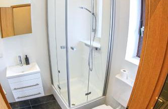 Charming City Apartment with parking spot - Foto 11