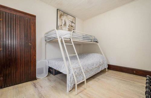 Mountain Serene Views and Creek-side Charm - Pet friendly - Foto 20