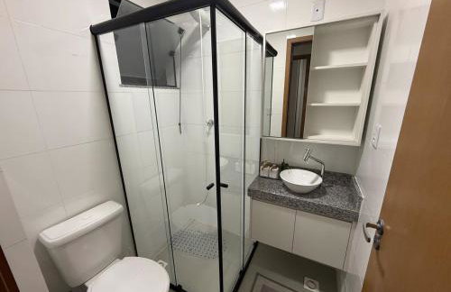 Lindo apto no térreo, prox shopping, padarias, mercados, farmácias e etc - Foto 11