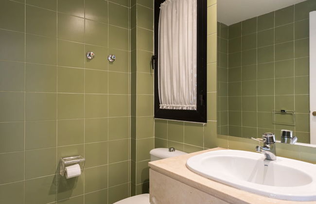 Infocom Apartment Golden Mile Coto Real - Foto 11