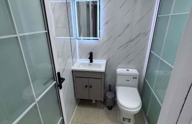 Glamping Pod with a Hot Tub in Orchard - Foto 6