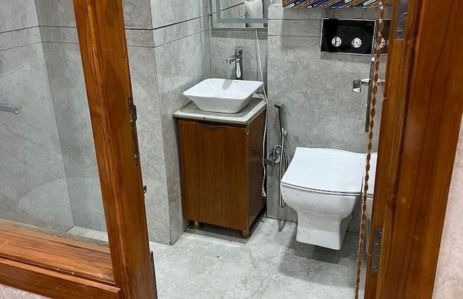 Platinum Service Apartment DLF Phase 3 - Foto 13