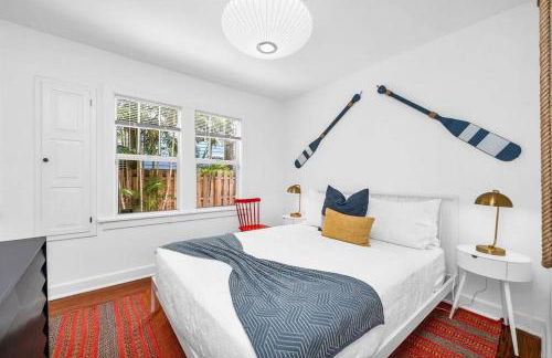 Modern Designer Gem Flamingo Park with Private Pool & Cottage - Foto 12