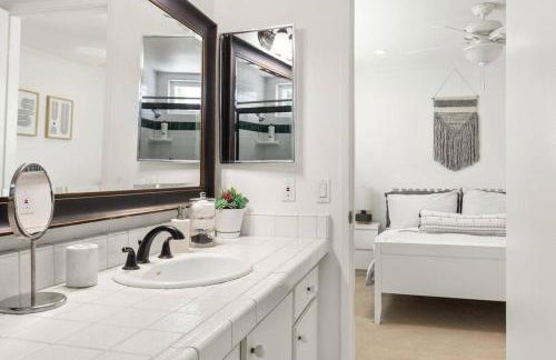 Goode HOMES Stunning Home w/ Beautiful Backyard - Foto 8