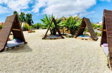 Bernegal Moneyba, Hot Tub, Piscina y Jardín - Foto 41