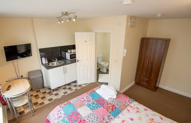Bradford City Apartments Flat 71 - Photo 8