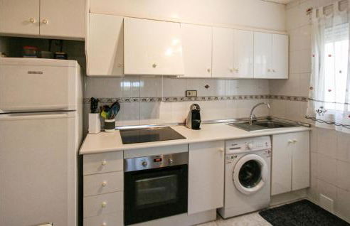 Stunning Apartment In Torrevieja - Foto 15