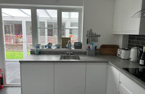 Monty Cottage, Exmouth Coastal Boutique House - Photo 12