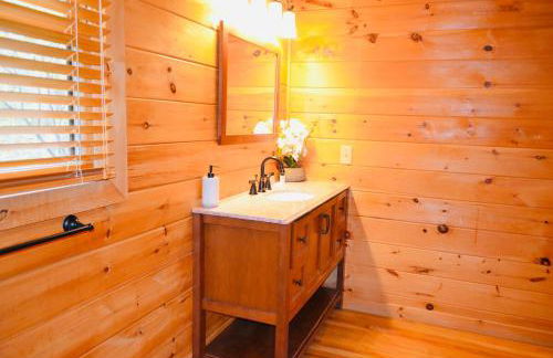 Above Expectations-New Exterior-Sleeps 8-Hot Tub-Games Galore-Nature - Foto 18