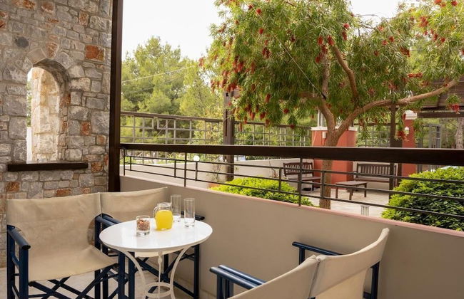 Talos Hotel Apartments - Photo 33