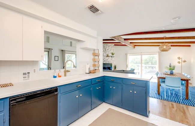 4 2 wow 180 Lake Views hot tub Pickleball Tennis POA Court EV Charger Wheelchair Ramp POA Pool - Foto 34