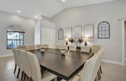 8-BR with Pool & Mini-golf & Soccer - Foto 27