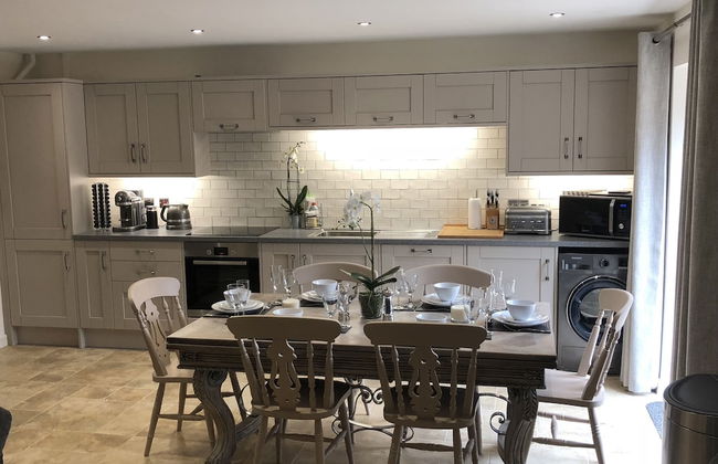 Camerton Inn Cottage - Photo 20