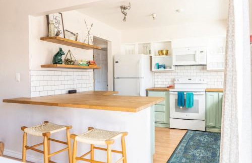 Turquoise Door, Spacious Duplex, 3 Kings near AFA - Foto 27