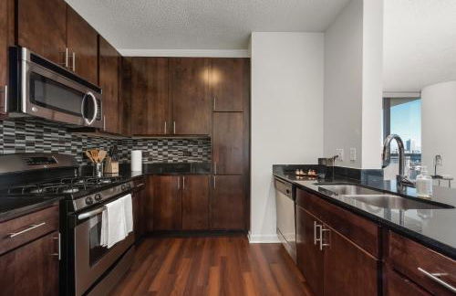 K2 Sky High Apartments with Stunning Chicago Views in West Loop - Foto 9