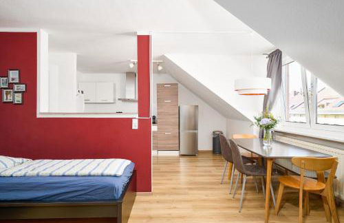 Gemütliche und zentrale Dachwohnung mit Parkplatz und Netflix - Foto 7