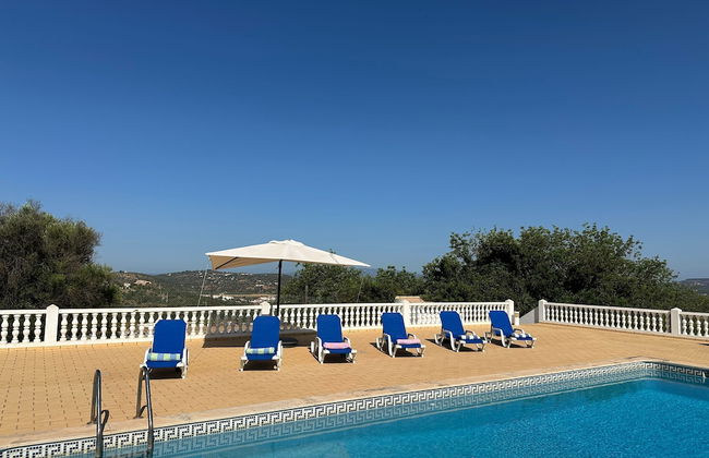 BnB Homes Luxurious Villa With 5 Bedrooms Pool - Foto 27