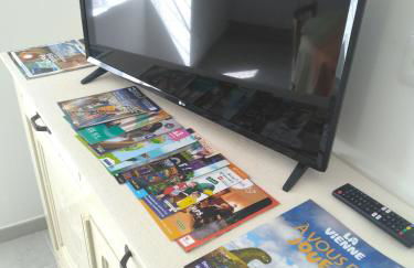 Le Tilleul 9 personnes 5 Chambres 6 lits 15 min du Futuroscope - Foto 5